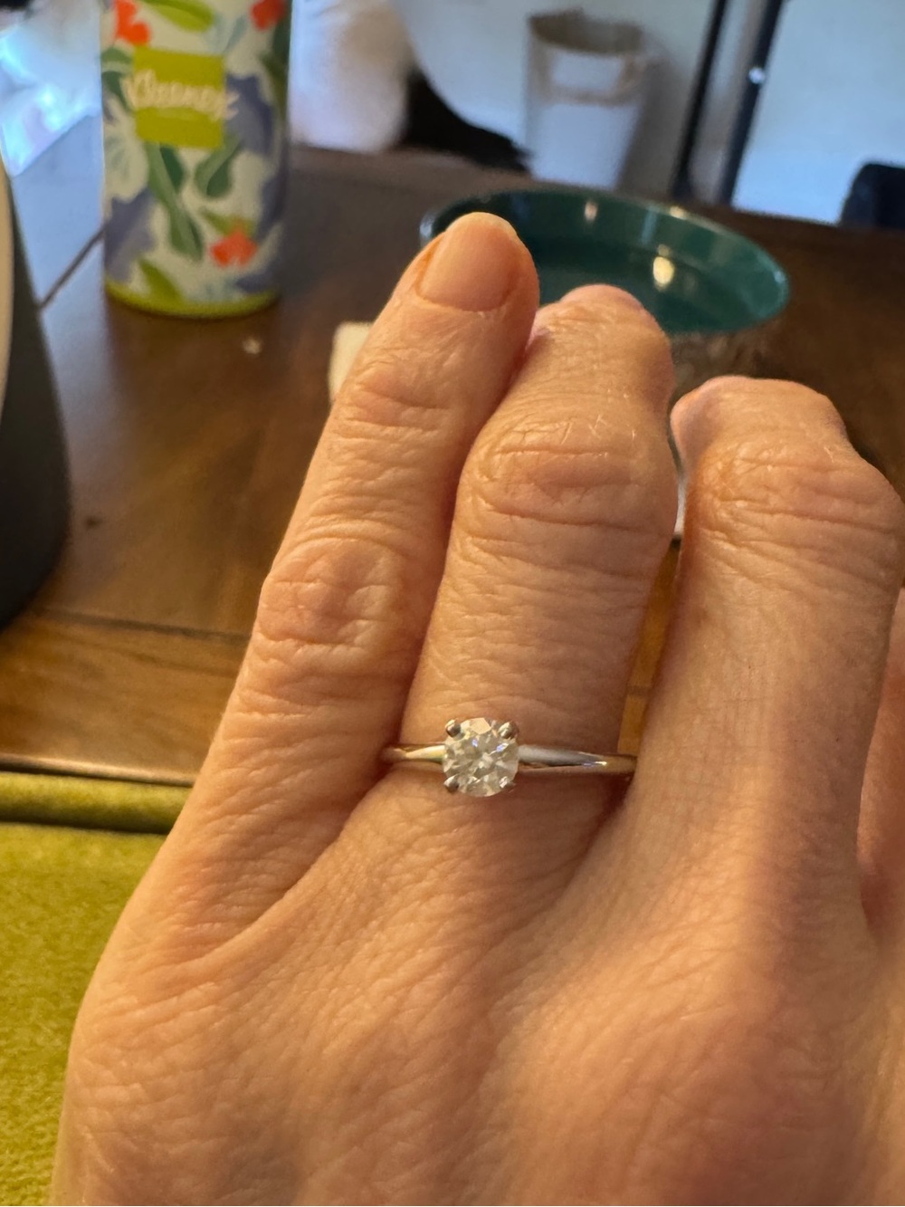 Solid 14K white gold round natural diamond solitaire engagement ring size 7 - Picture 6 of 6